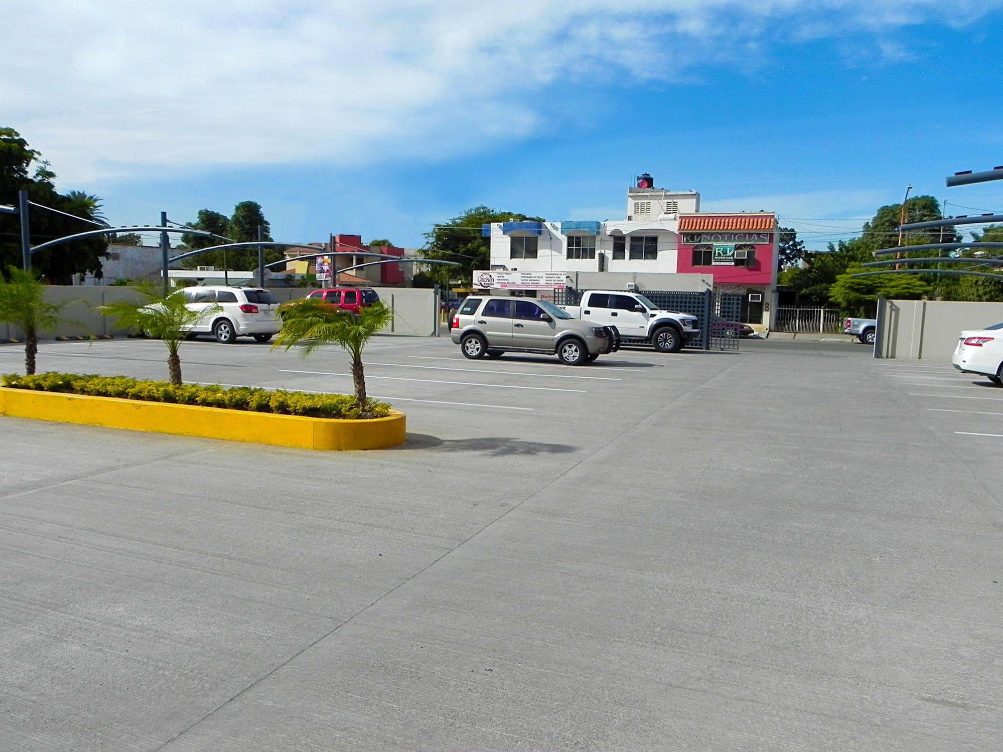 Hotel El Sembrador Guasave Ngoại thất bức ảnh